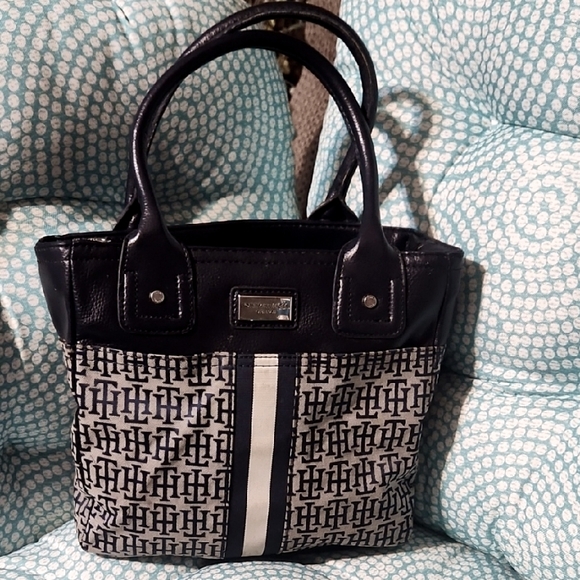 Tommy Hilfiger Handbags - Tommy Hilfiger Vintage Black and White Tote Bag with Monogram Design
